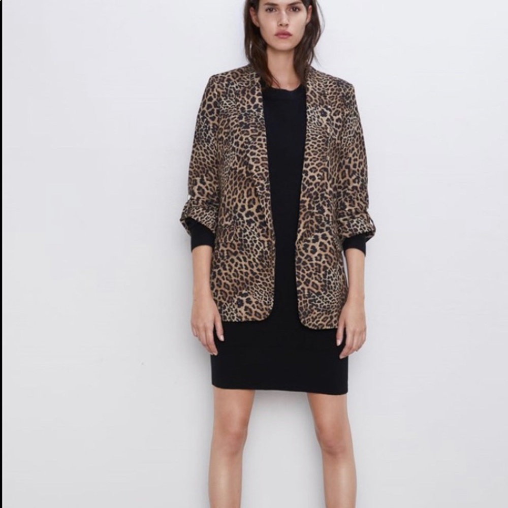 Like new Zara leopard blazer